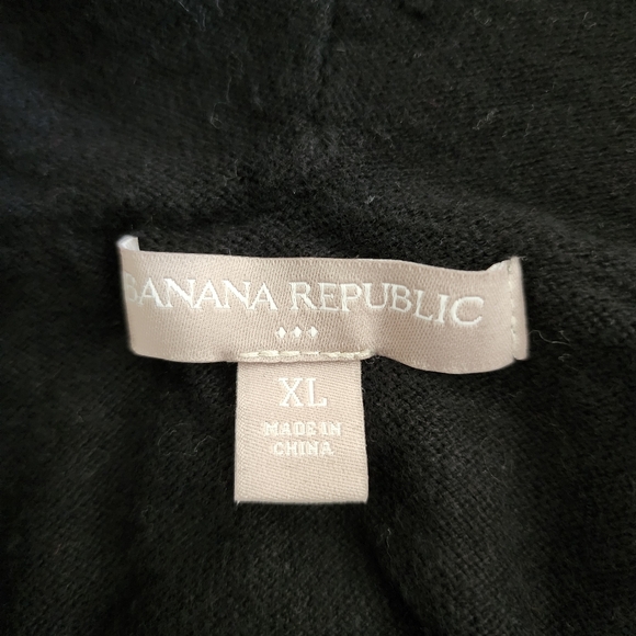 3 Sweaters XL - Picture 13 of 15